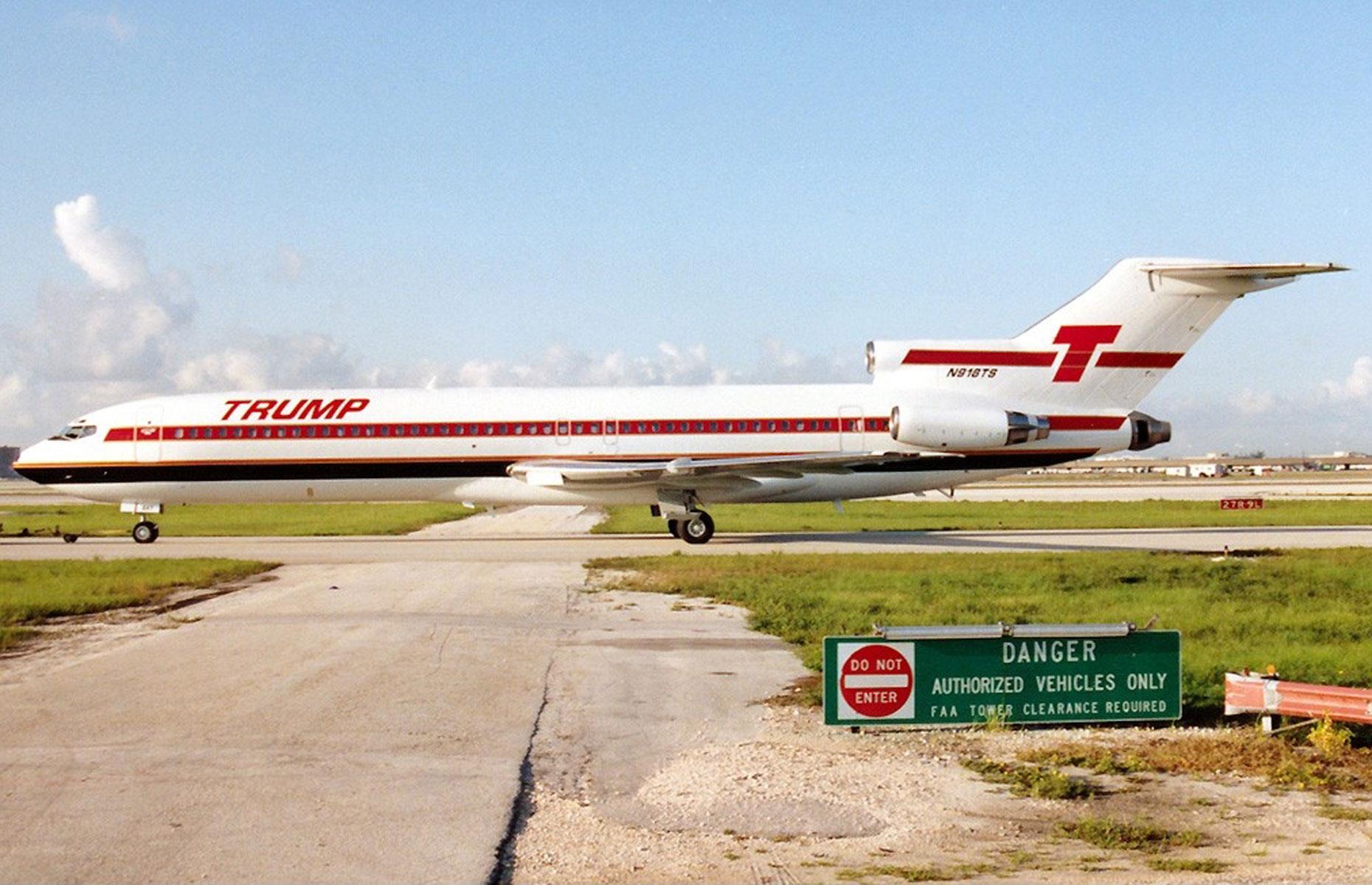 Боинг трампа. Боинг 727 Трампа. Boeing 727. Trump Shuttle Airline. Bakhtar Afghan Airlines.