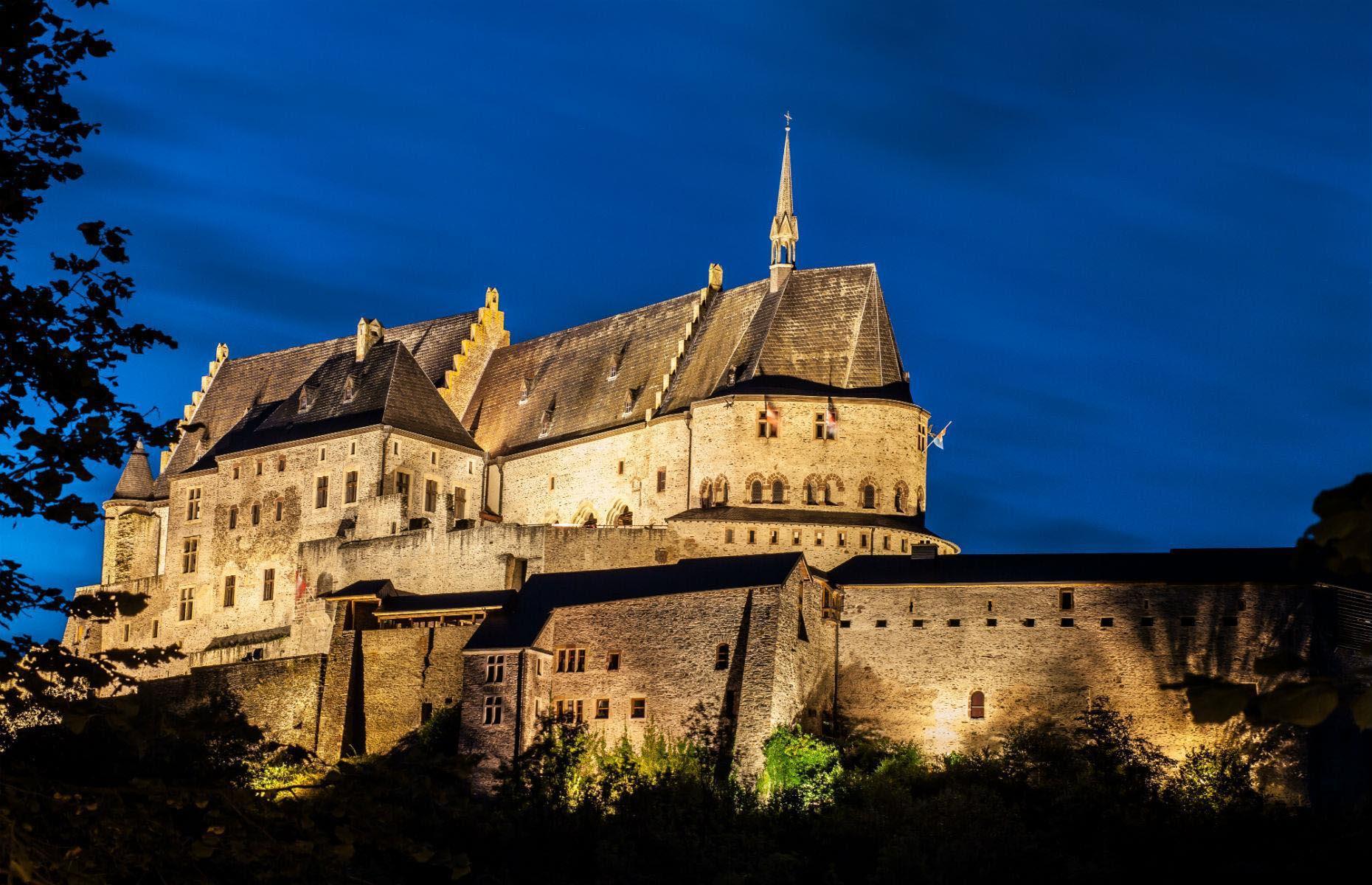 Slide 34 of 61: Constructed on the site of a Roman castle between the 11th and 14th centuries, this mighty fortress has a string of impressive rooms, including a dinky chapel dating to the 12th century. It has had an extremely diverse set of owners, too, ranging from the Counts of Vianden to a spice merchant.