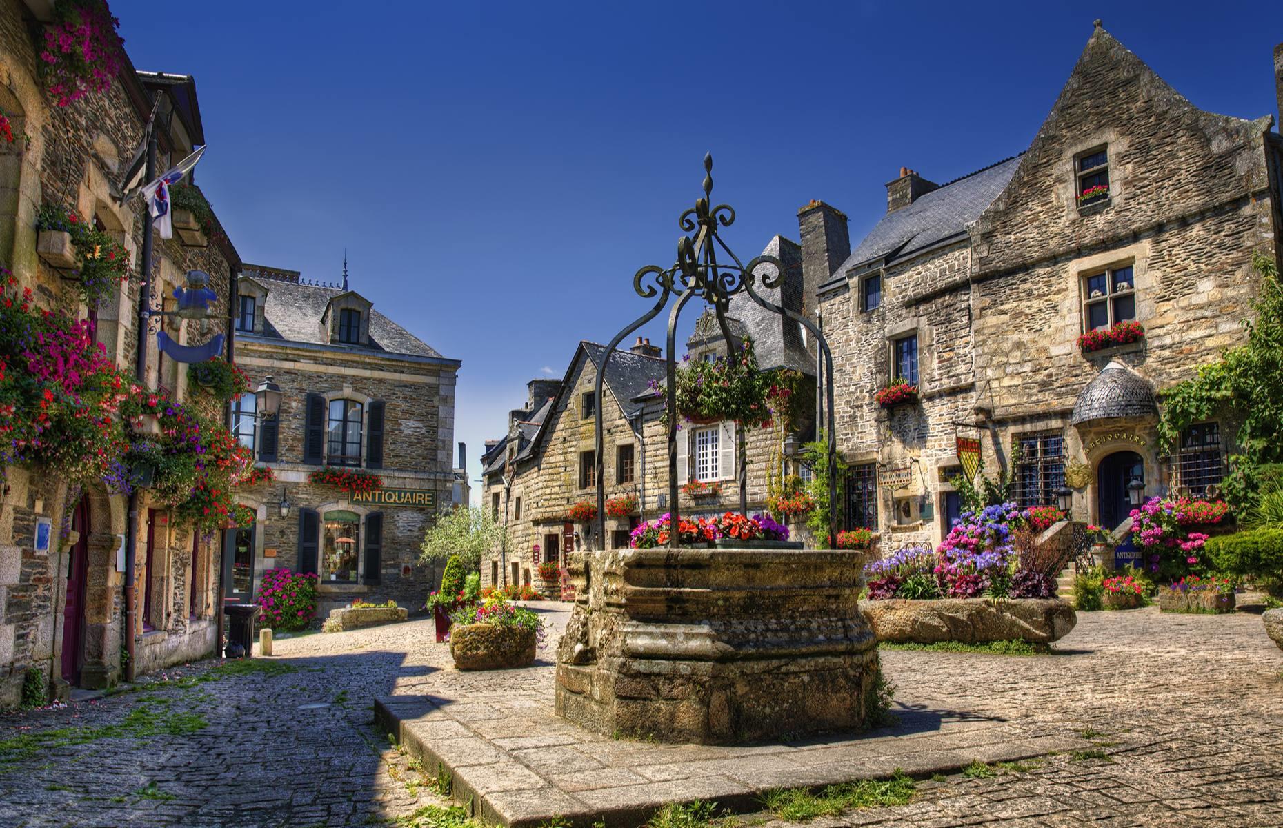 Les Plus Beaux Villages De France Logo