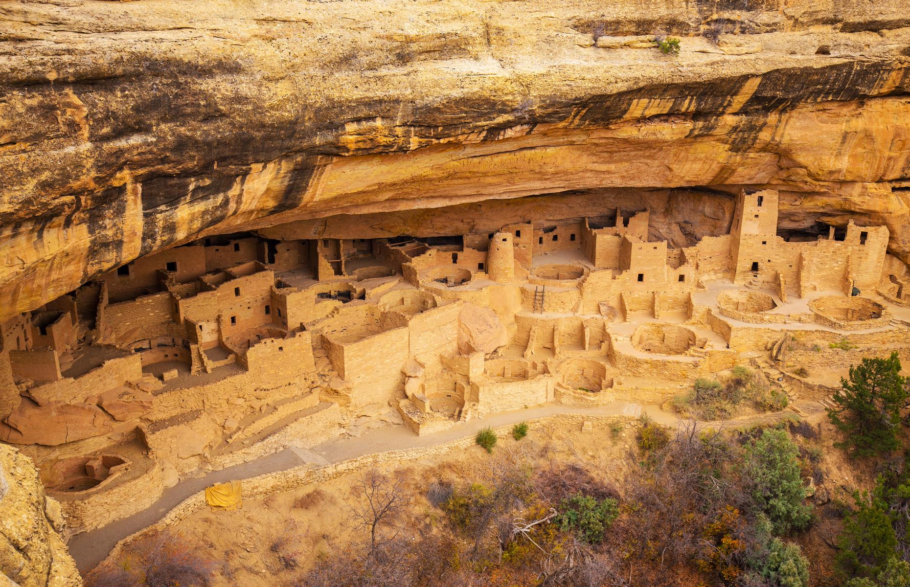 <p>Mesa Verde, a sprawling national park in the southwest, is characterized by the 600-plus cliff dwellings carved into its rocks. They were once home to ancestral Puebloan people, who are thought to have left their land by the 1300s after more than 700 years here. Most impressive of all the dwellings is the Cliff Palace: this intricate structure has more than 150 rooms and could have been home to around 100 people. Check <a href="https://www.nps.gov/meve/planyourvisit/ops_updates_covid19.htm">the NPS website</a> before you visit to see which facilities are open. Now learn about more <a href="https://www.loveexploring.com/gallerylist/87937/incredible-ancient-ruins-in-the-usa-you-probably-didnt-know-existed">incredible ancient ruins in the USA</a>.</p>