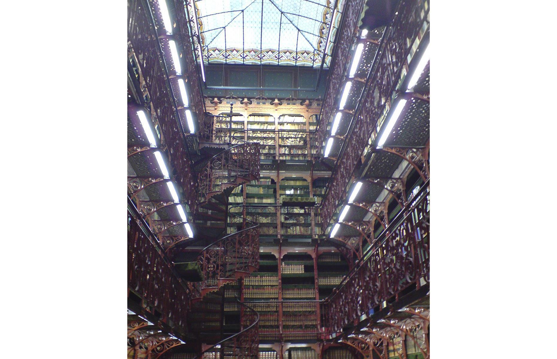 Slide 35 of 45: Unbeknown to the public, the Binnenhof is home to an enormous library that looks like it's from a fairy tale. The secret space is called the Handelingenkame and rarely open to the public. It contains more than 100,000 books, which are the official reports of parliament verbatim. The stunning library is complete with old-fashioned ladders and a glass roof, which floods the room with natural light. Discover more amazing libraries around the world here. 