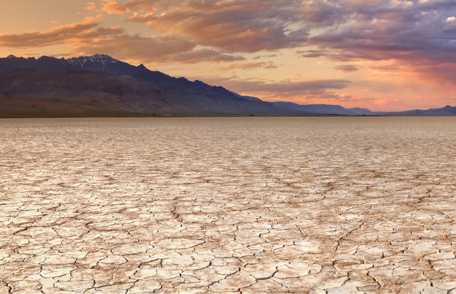 Though it resembles Chile's Atacama Desert, this stark landscape can actually be found in the USA's notoriously green Pacific Northwest region. The cracked earth, fringed by mountains and punctured by natural springs, is situated in southeastern Oregon, spreading out for 10 miles (16km) one way and five miles (8km) the other. Get the best views by driving the Steens Loop Tour Route, which cuts through the surrounding Steens Mountains.