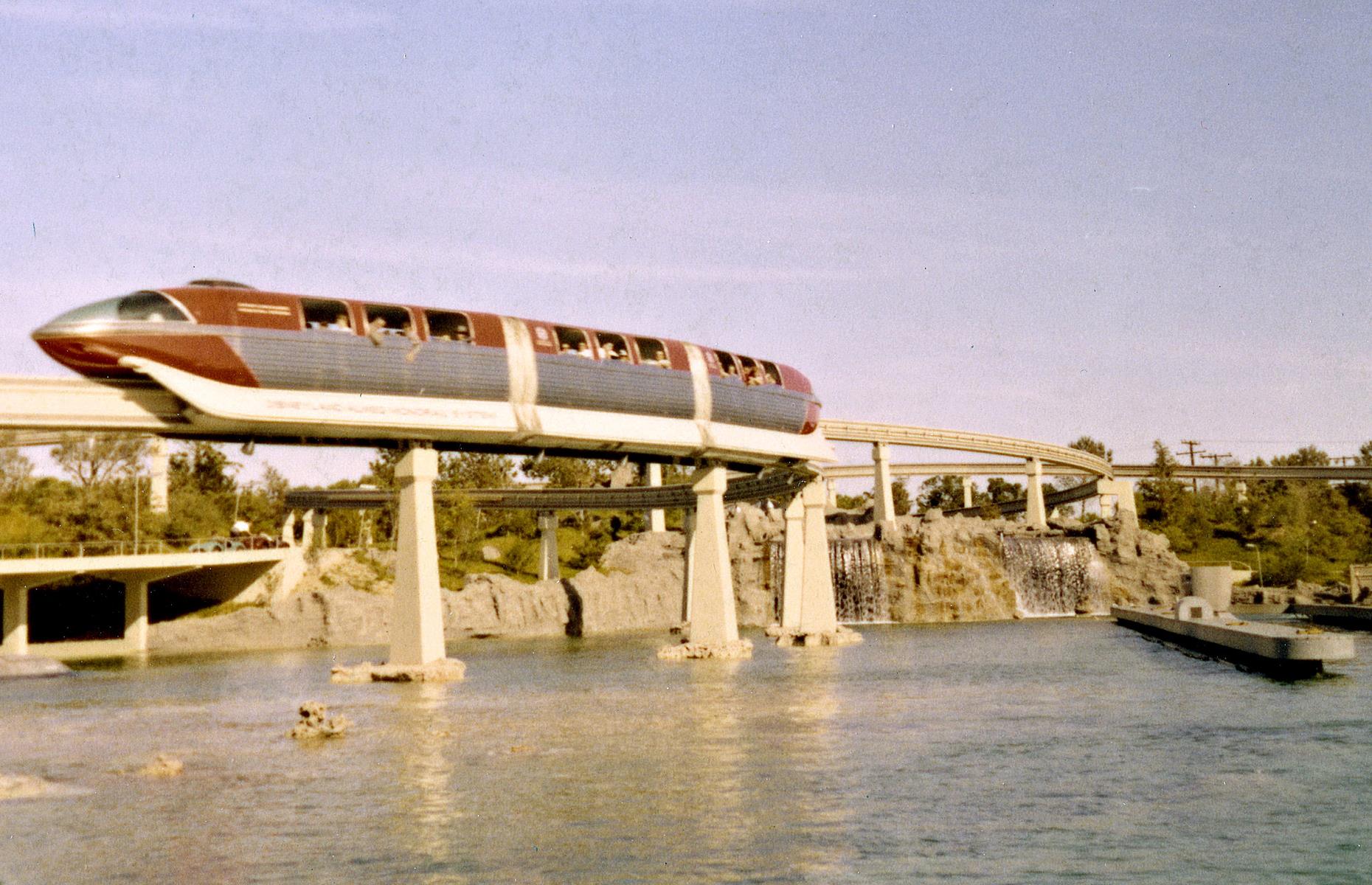 Slide 15 of 38: Another incredible innovation at Disneyland was the Monorail, an uber-modern transport system initially used for sightseeing in the Tomorrowland area. It began operation in 1959, and is billed as the first daily operating monorail system in the entire Western Hemisphere. In the beginning, the Monorail supported two trains – the red "Mark I" train, now retired, is pictured here in 1959.
