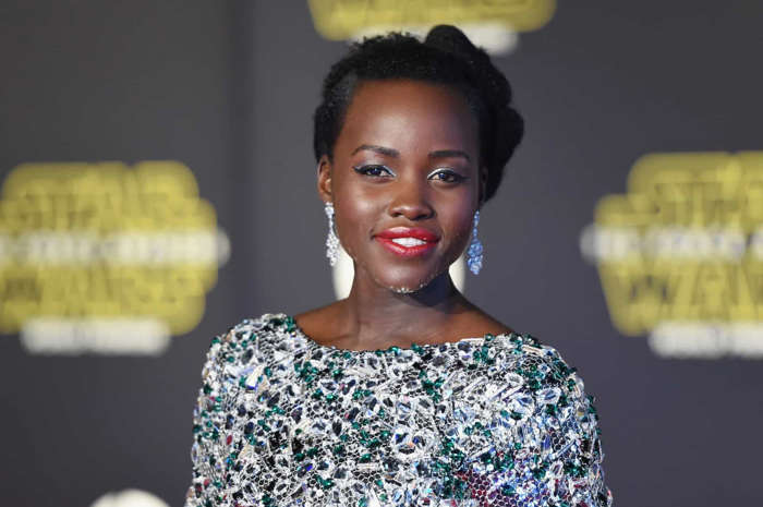 18 de 32 Fotos na Galeria: O país da África Oriental é o lar de uma população bem apessoada. Lupita Nyong'o, nascida de pais quenianos no México, representa bem o DNA da beleza dessa nação.