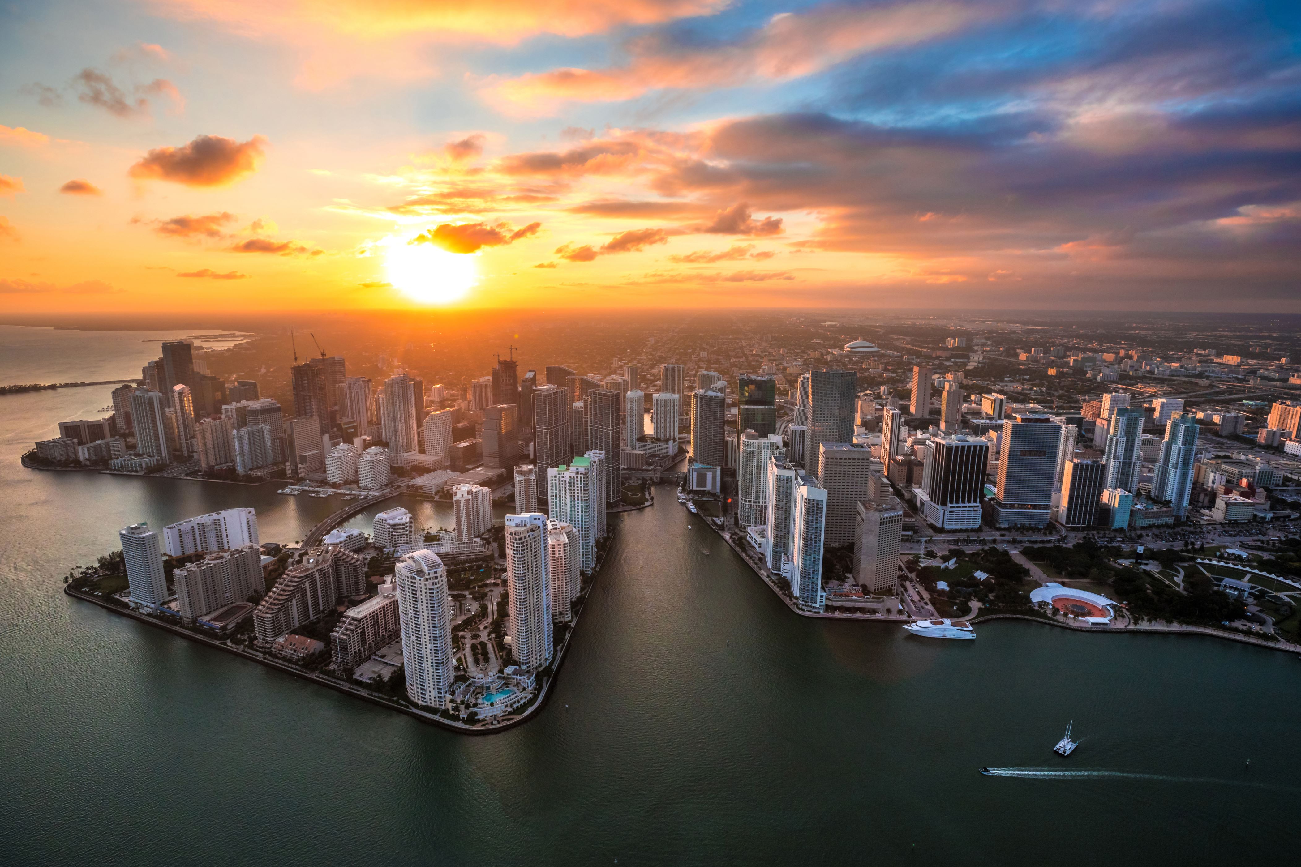 5 South Florida attorneys had been honored for their volunteer lawful do the job