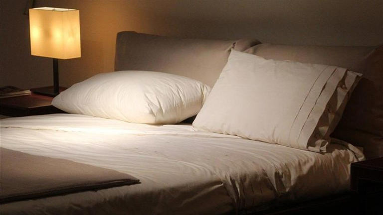 最近不少飯店推出「12小時住宿方案」促銷，引發網友討論。（示意圖／翻攝自Pixabay）