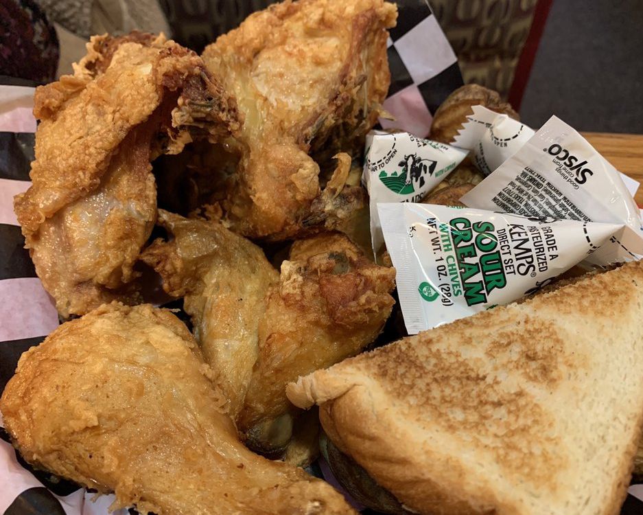 The Best HoleintheWall Joint for Fried Chicken in Every State