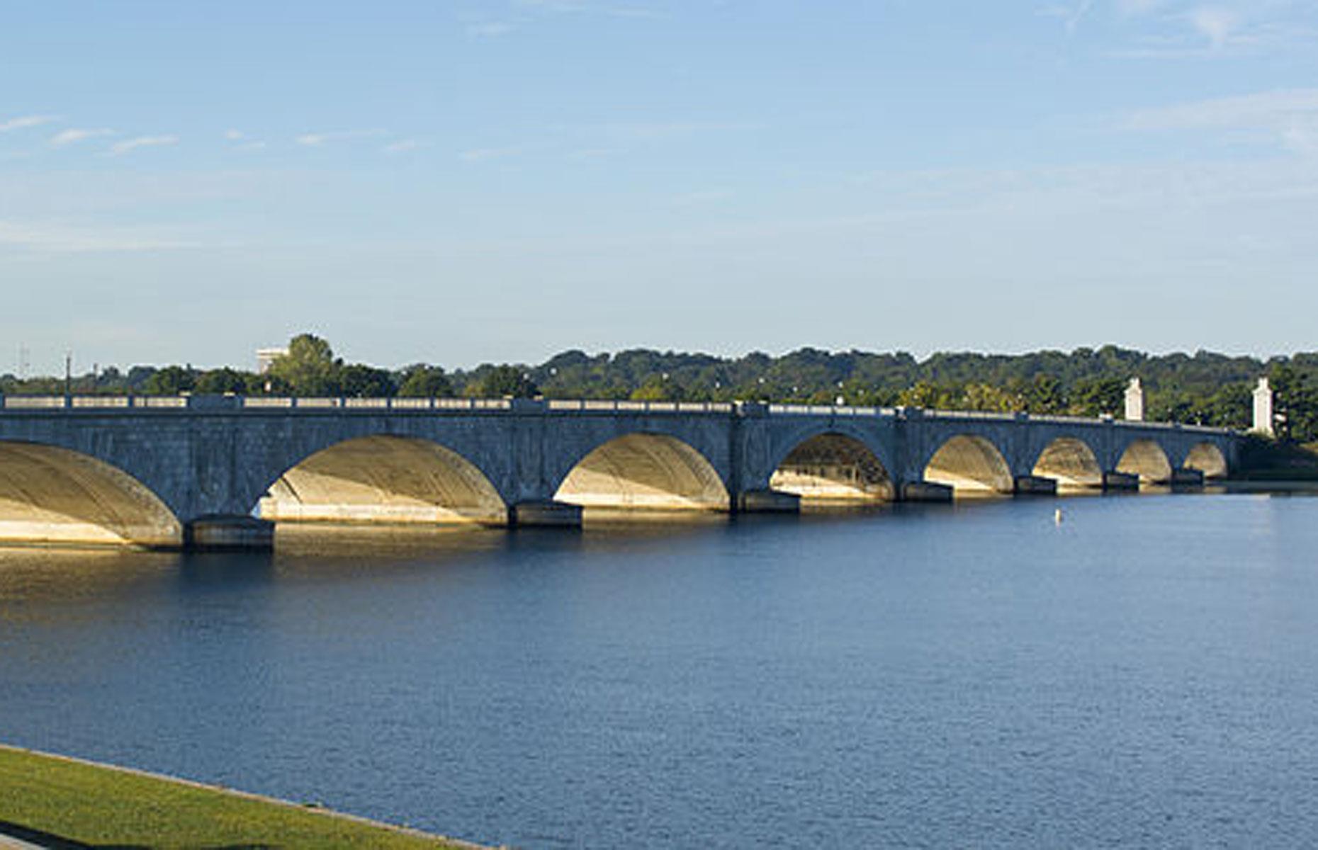 Staying in DC, a crossing over the Potomac River to memorialize America's fallen was in the pipeline for decades before Congress finally approved the Neoclassical bridge by architectural firm McKim, Mead, and White, and the Arlington Memorial Bridge was completed in 1932.