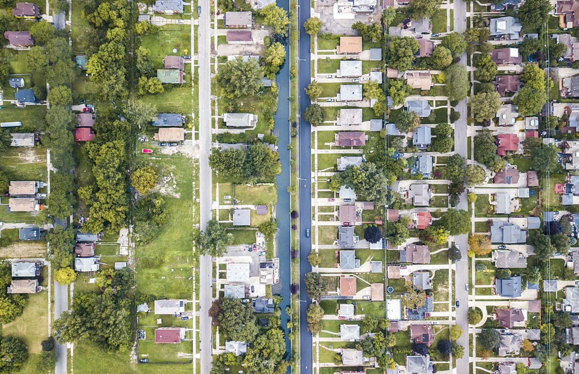 Grosse Point, on the right, isn't technically within Detroit's boundary, but is known as one of the city's wealthiest areas. A canal separates the neighborhood from Jefferson Chalmers, which although it has fewer houses is much less affluent.