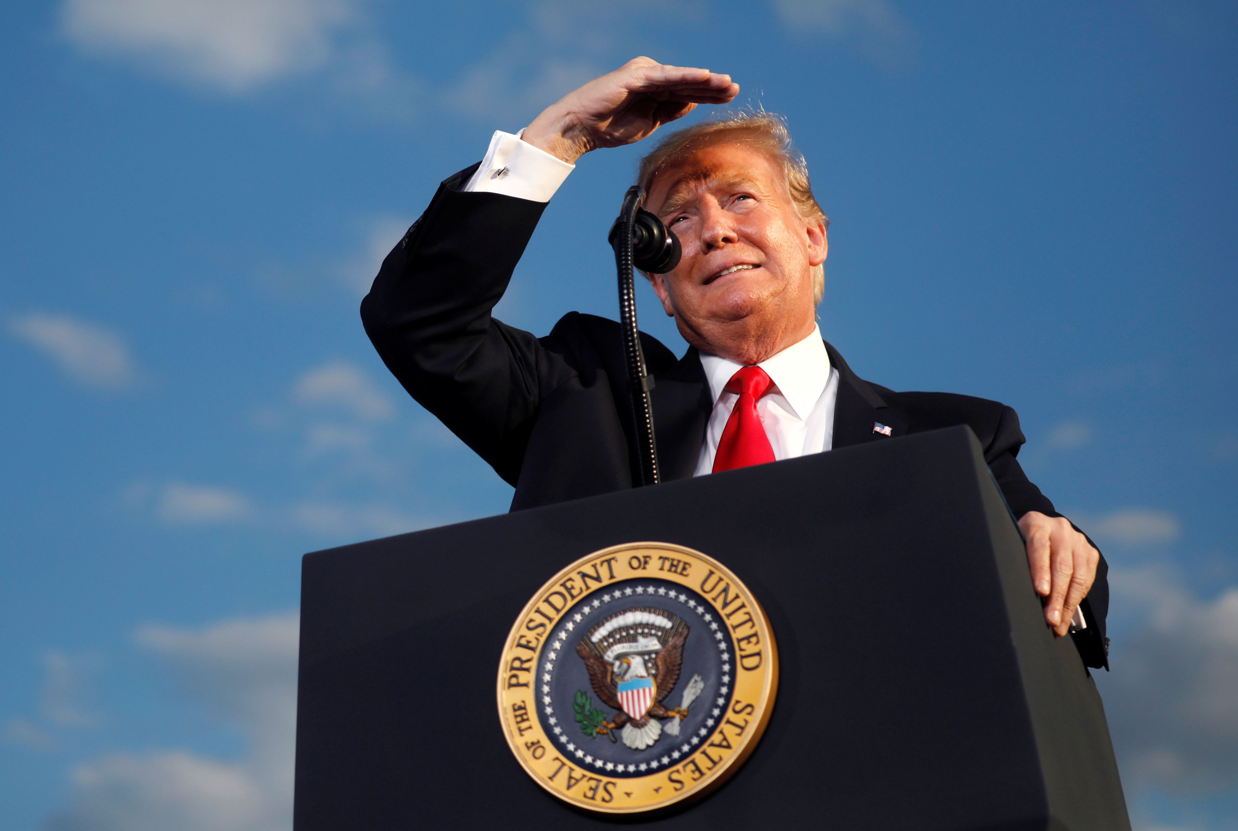 U.S. President Donald Trump reacts as he addresses a Trump 2020 re-election campaign rally in Montoursville, Pennsylvania, U.S. May 20, 2019. REUTERS/Carlos Barria