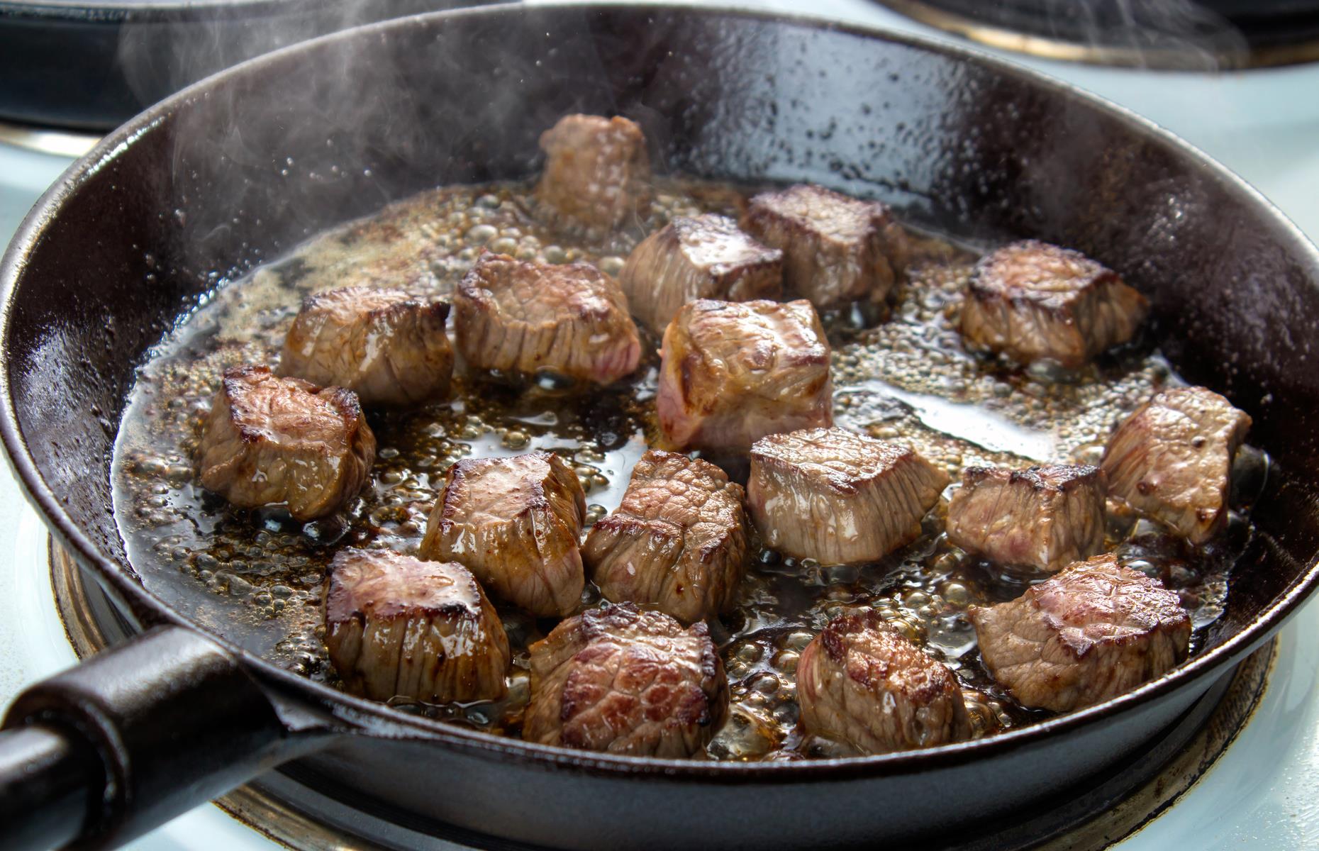 Most people make these common slow cooker mistakes do you?