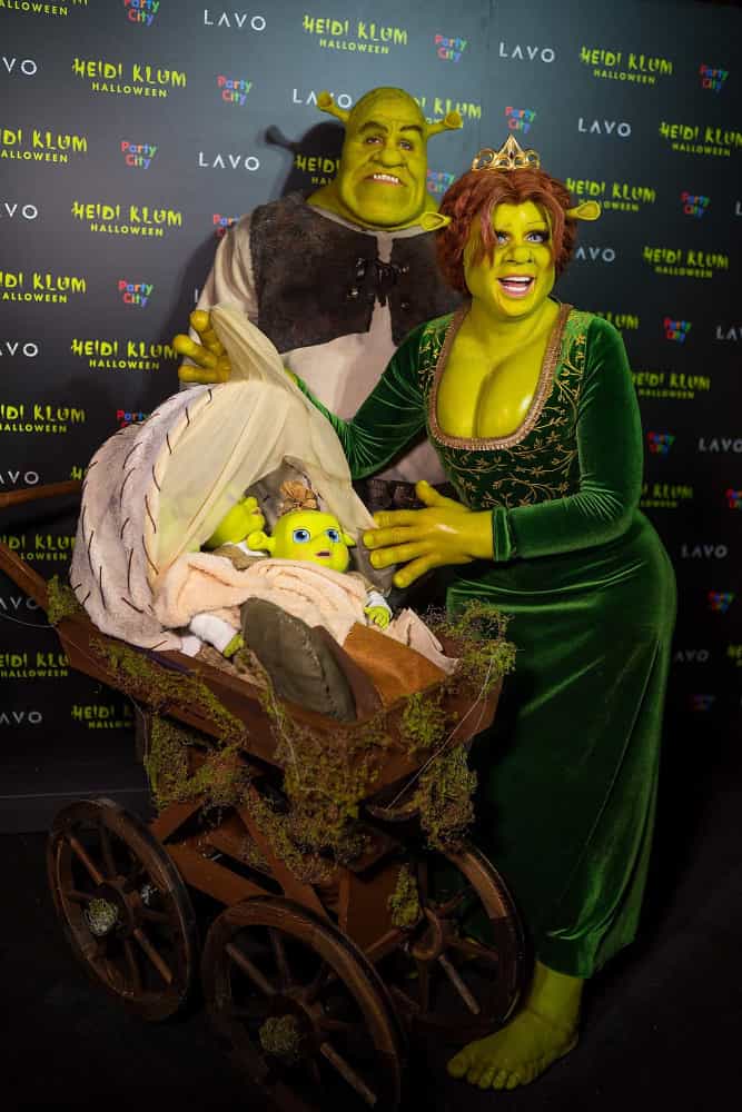 Diapositiva 6 de 45: Hubby Tom Kaulitz y Heidi Klum lucieron los disfraces de Shrek perfectos en su fiesta anual de 2018, en Nueva York.