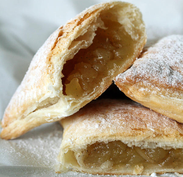 <p>Want to wow the family with a seemingly authentic apple strudel without killing yourself in the kitchen? <a href="http://www.seriouseats.com/2014/11/how-to-make-real-deal-austrian-strudel.html">Check out this recipe from SeriousEats.com.</a></p>