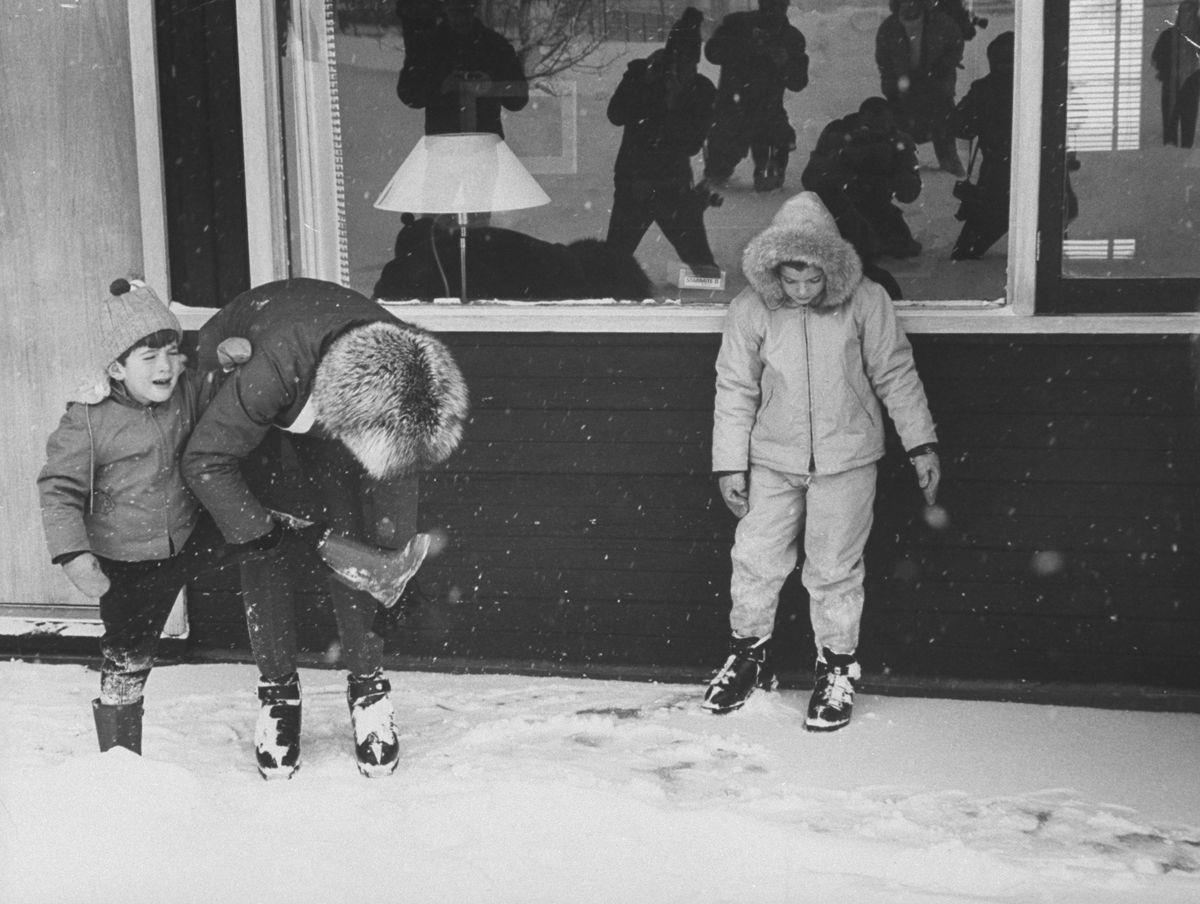 40 Photos Of The Kennedys Celebrating Christmas In Years Past 