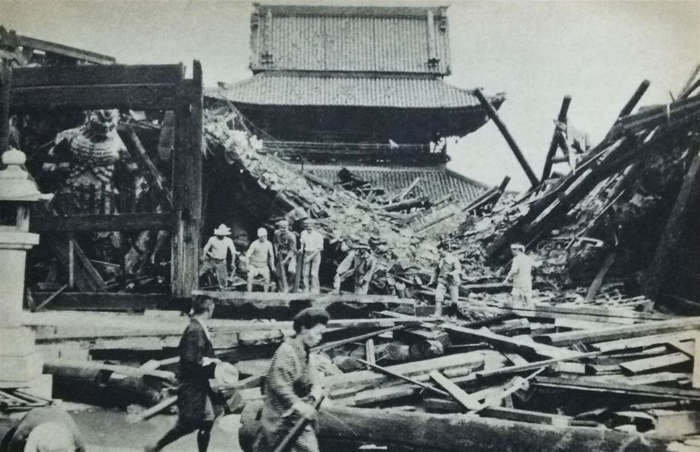 20 of 64 Photo in Gallery: One of the most violent typhoons to ever strike Japan, the Muroto first made landfall at Cape Muroto in Kochi Prefecture on 20 September 1934. A powerful storm surge and extreme winds in Osaka, which was the hardest hit, damaged and destroyed buildings and led to extensive loss of life. The potent storm caused 2,702 fatalities, while 334 people went missing.