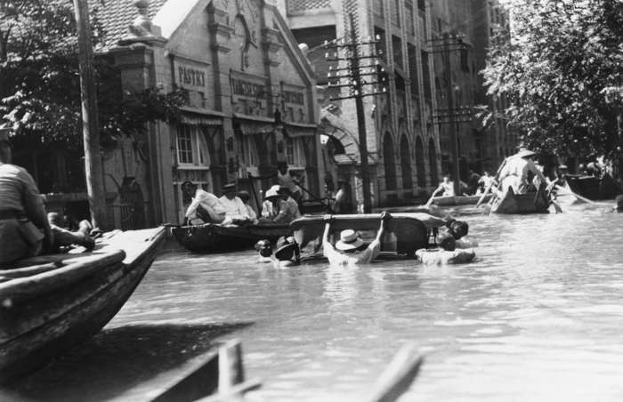 17 of 64 Photo in Gallery: It’s thought the Central China Flood, from July to November 1931, could have killed as many as 3.7 million people, not only from drowning but as a result of the famine and disease that ensued. The most destructive flood in Chinese history, and one of the world's deadliest natural disasters, occurred after a summer of torrential rains and several severe storms. The Yangtze, Yellow and Huai Rivers all burst through their dykes in the August and September and flooded an area larger than the size of England.