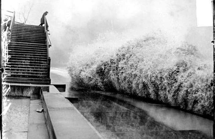 8 of 64 Photo in Gallery: The notoriously weather-beaten Great Lakes Basin witnessed its worst ever storm during November 1913. Also known as the White Hurricane, the blizzards, thunderstorms, powerful winds, lethal waves and freezing spray of two different weather systems resulted in the deaths of 250 people, as well as the destruction of over 42 ships in just a few days.