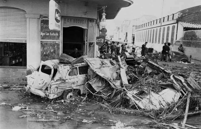 34 of 64 Photo in Gallery: Hundreds of people were killed, and thousands injured, in communities near the Mediterranean port city of Barcelona, when heavy rains sparked flash floods that destroyed anything in their wake on 27 September 1962. After two hours of intense rainfall, strong winds pushed flood waters and mudslides through the region, crumpling factories, homes and cars.