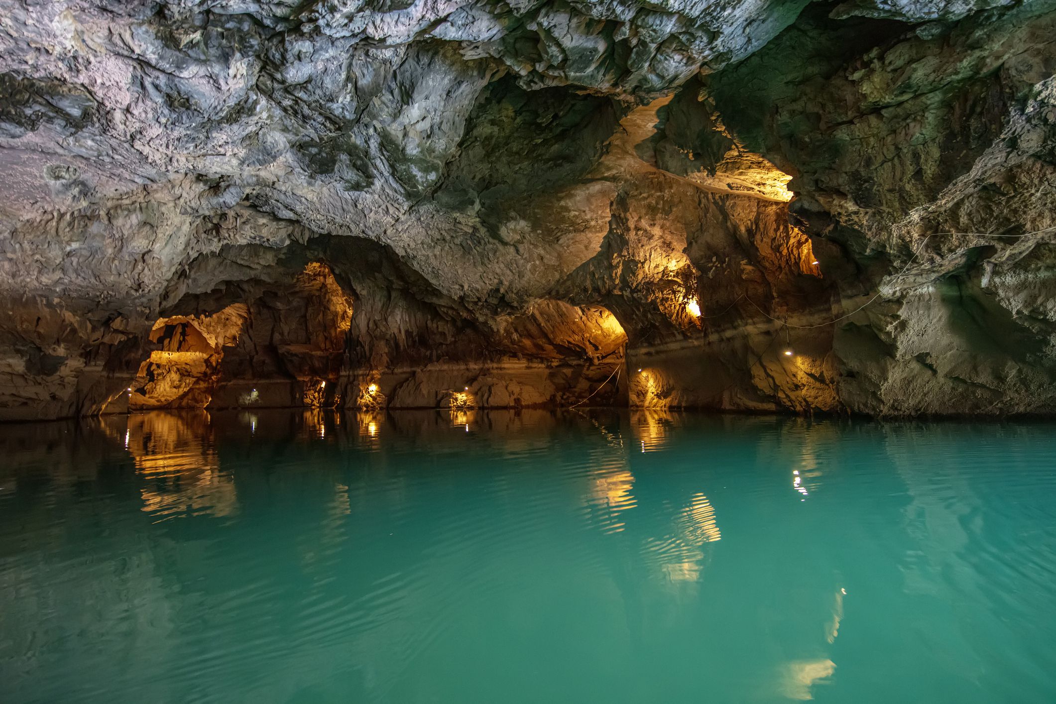 41+ of the World's Most Amazing Underground Wonders