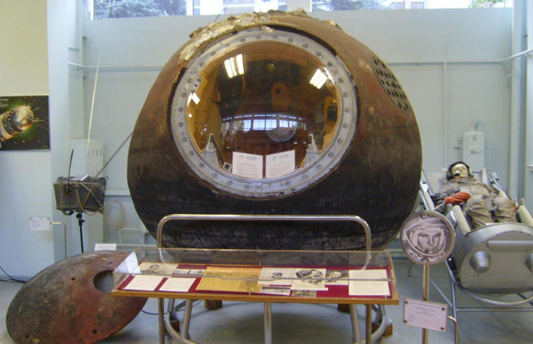 The Soviet Vostok spacecraft carrying cosmonaut Yuri Gagarin was launched at 06.07 UT on 12 April 1961 and reached Earth's orbit, making Gagarin the first human in space. The craft re-entered the atmosphere at 07.35 UT and landed in Engels, USSR. It is now on display at Korolyov's RKK Energiya museum.
