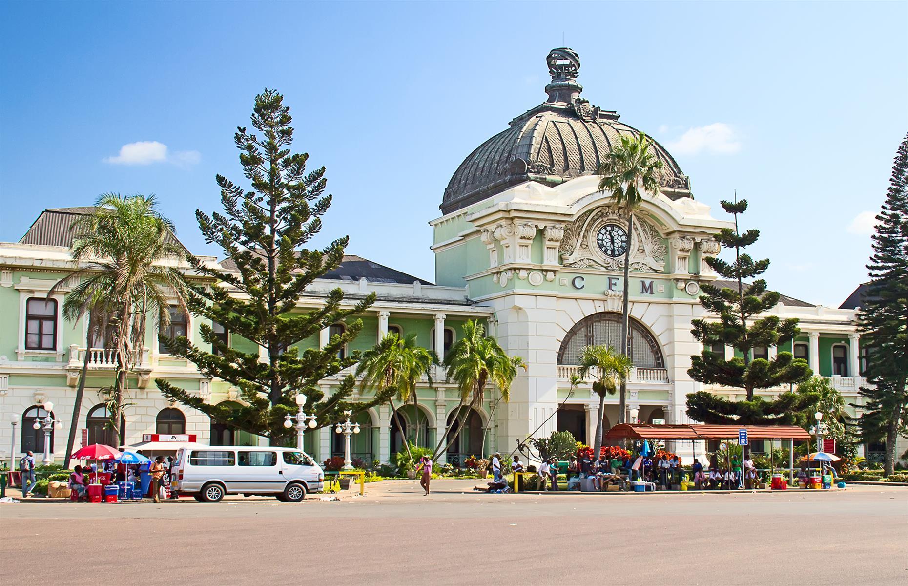 A Stunning Look At The World's Most Beautiful Train Stations