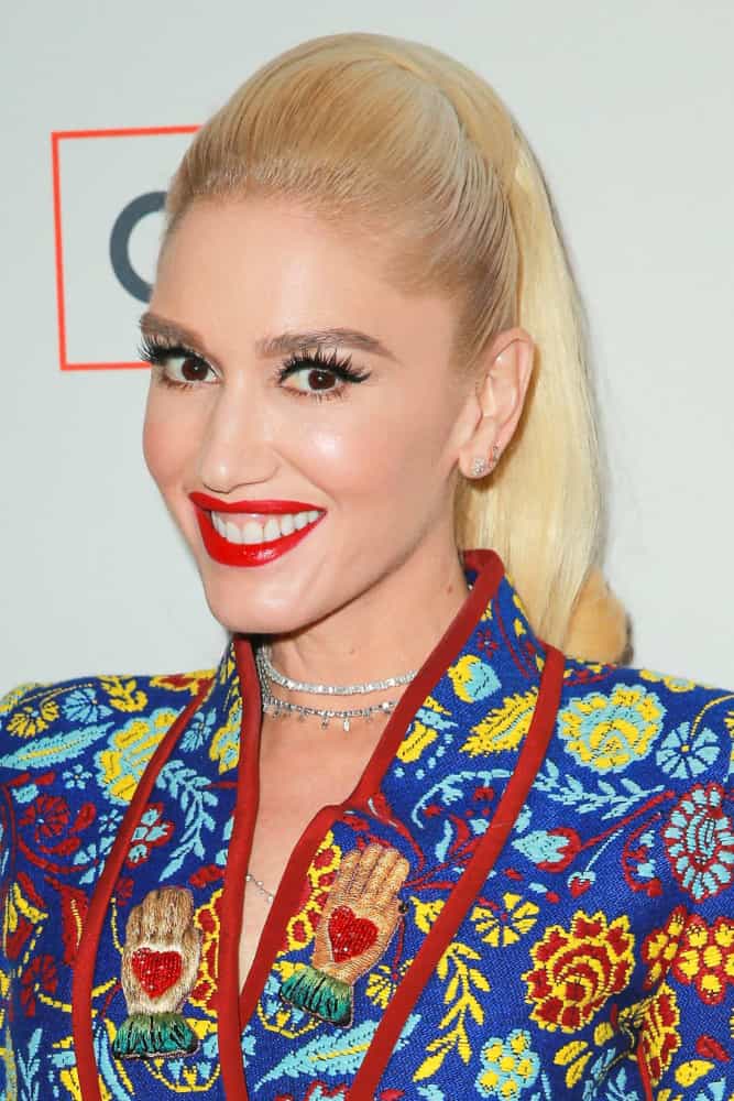 <p>Gwen Stefani was quite proud of her "tin grin" during the years she wore braces. Eventually, however, she made the choice to correct her smile, with a set of shiny new veneers.</p>