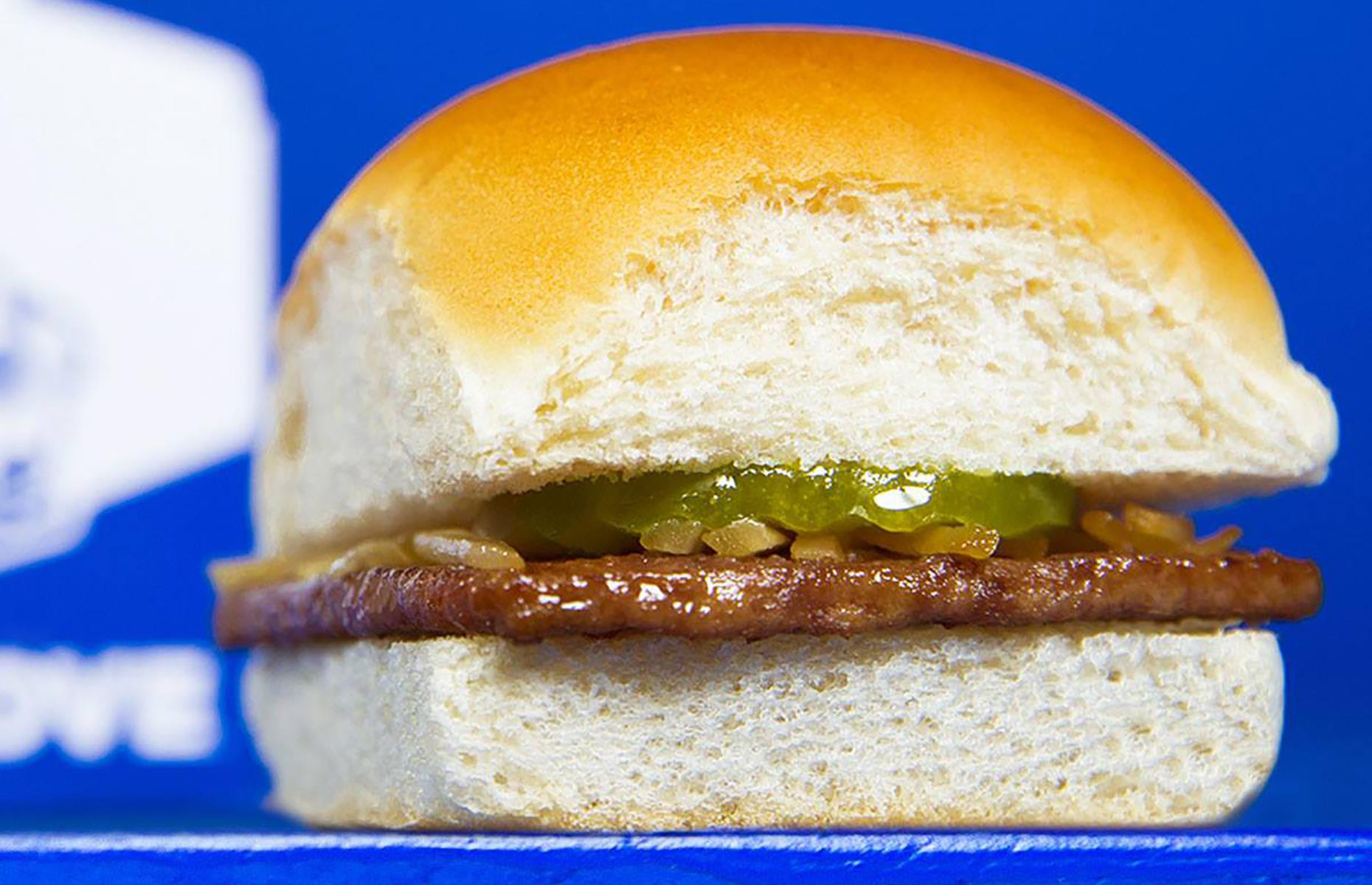 White castle. Фаст фуд. White Castle food. White Castle Slider. White Castle shows.