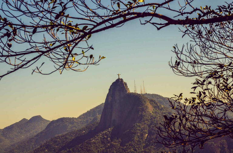  TIJUCA: o Parque Nacional da Tijuca envolve o Morro do Corcovado e o Cristo Redentor, no Rio de Janeiro. É possível até subir a pé pela floresta para chegar a um dos monumentos mais famosos do mundo (Foto: nuno_lopes/Pixabay/CC0 Creative Commons)