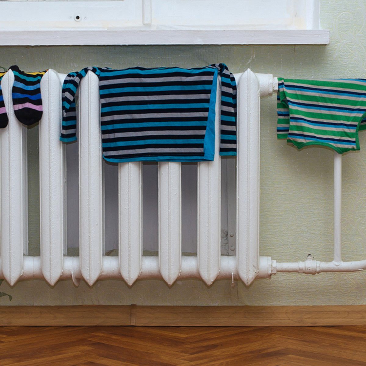16 Ways to Warm Up a Cold Room That Actually Work
