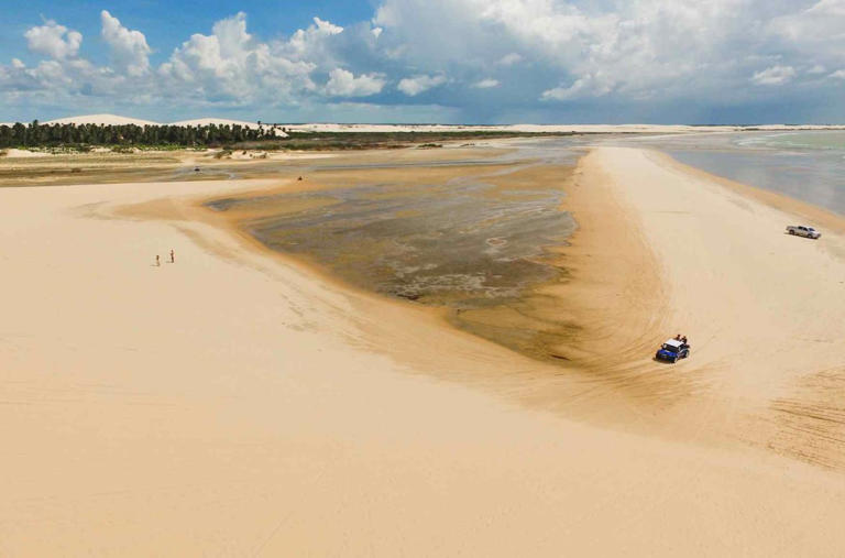  JERICOACOARA: localizado no litoral oeste do Ceará, Jericoacoara ainda é um dos destinos de praia mais bonitos do Brasil (Foto: Jade Queiroz/Mtur)