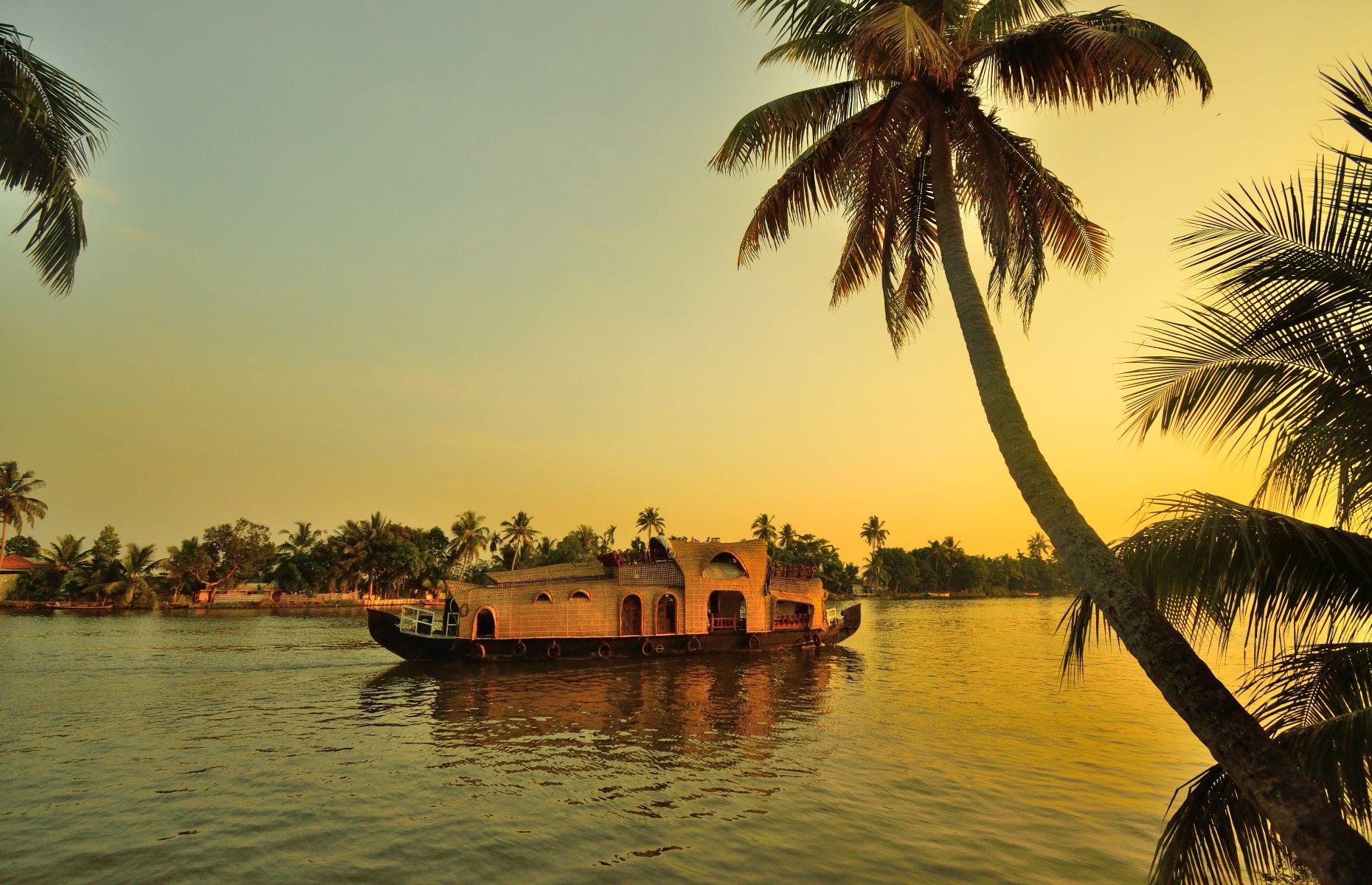 Formerly known as Alleppey, Alappuzha is a city on the Laccadive Sea studded with Kerala’s famous lagoons, rivers and canals. Fringed by palm trees and farmland, the city’s backwaters are decorated with houseboats and punted canoes. With its tangle of scenic waterways, Alappuzha is a popular destination for houseboat cruises and is also the location for the famous Nehru Trophy Boat Race, one of the biggest events of the region.