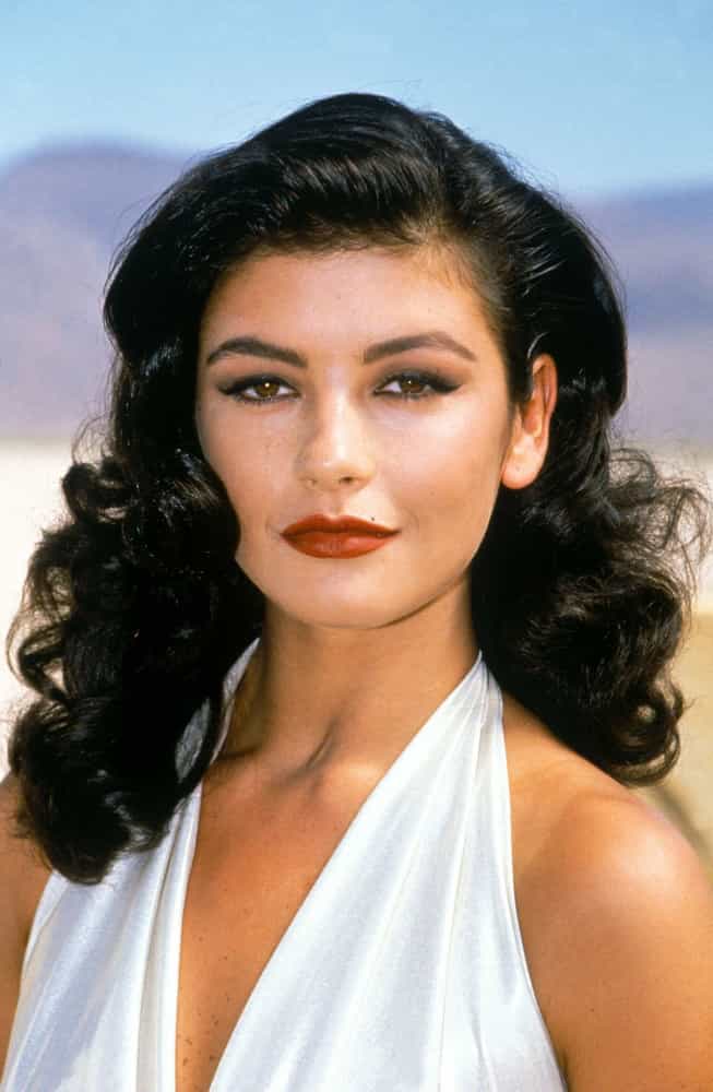 A look back at the most beautiful women of the '90s