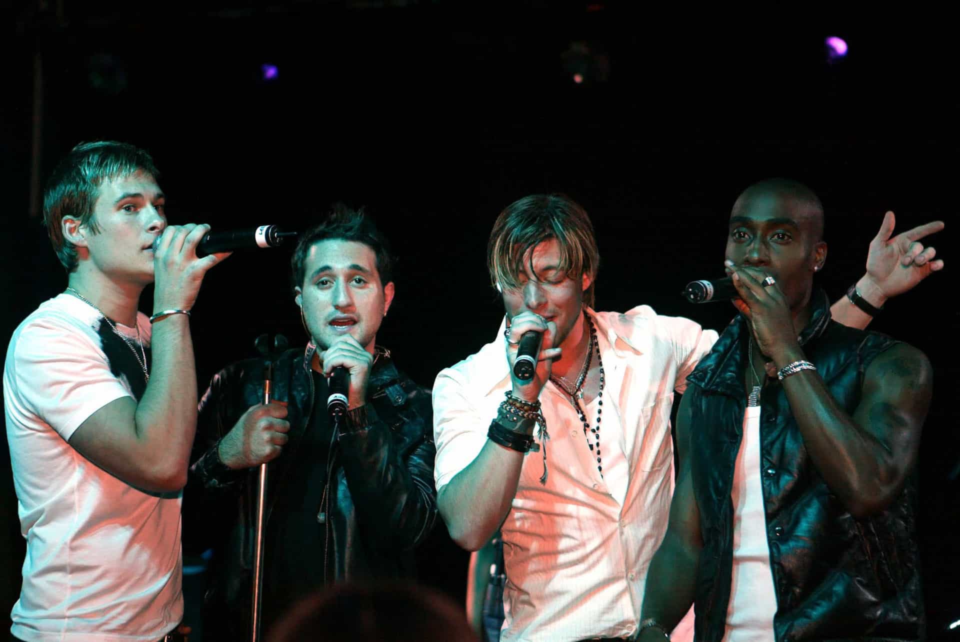 Musicians who tanked their careers on stage