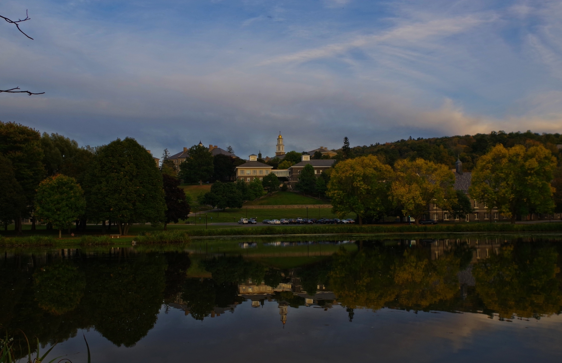 <p><a href="http://www.colgate.edu/about/colgate-campus" rel="noreferrer noopener">Colgate University</a>, on the shore of the serene Taylor Lake in rural upstate New York, has ten miles of scenic roads and walkways and lots of beautiful old stone buildings.</p>