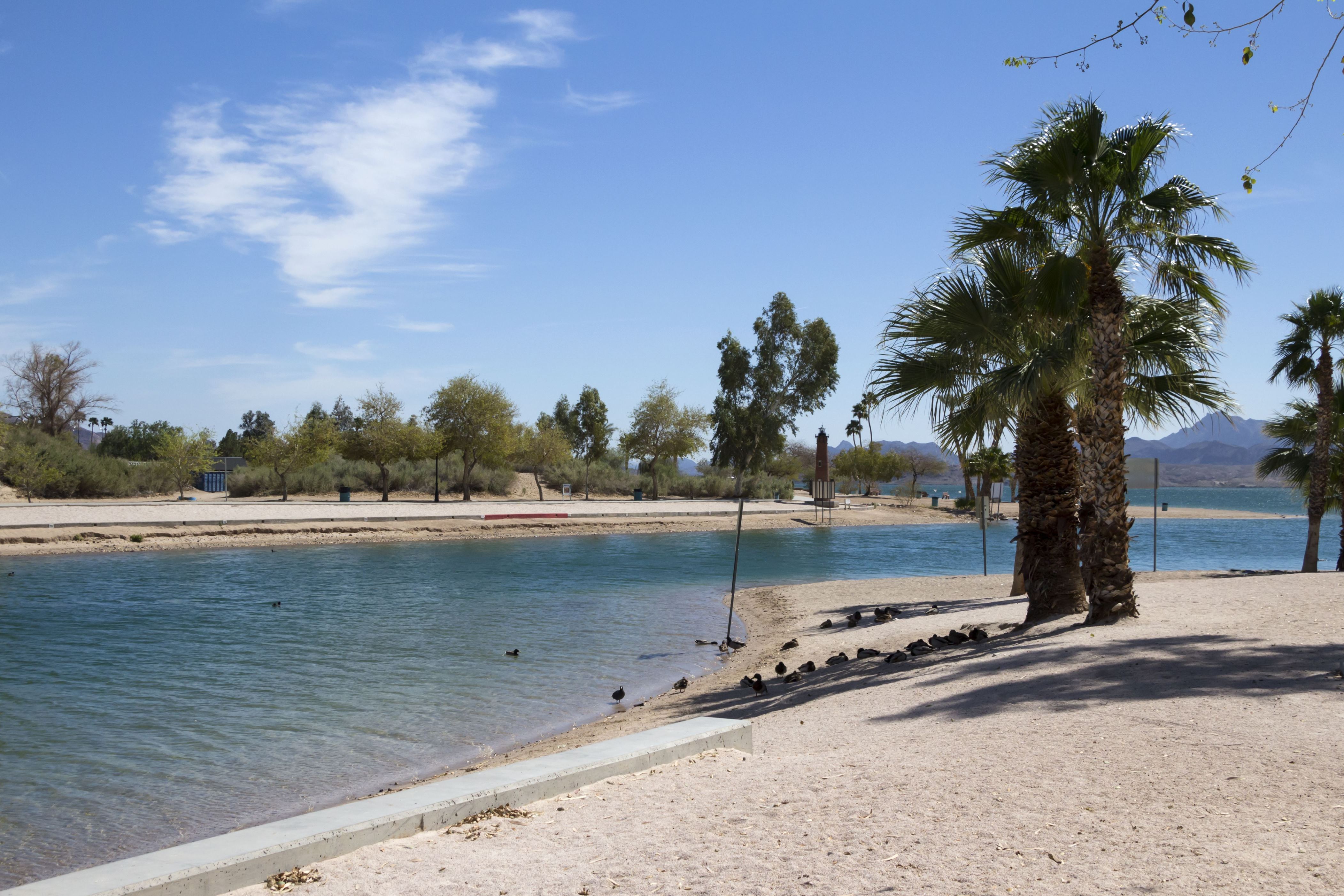 The Best Freshwater Beaches in America