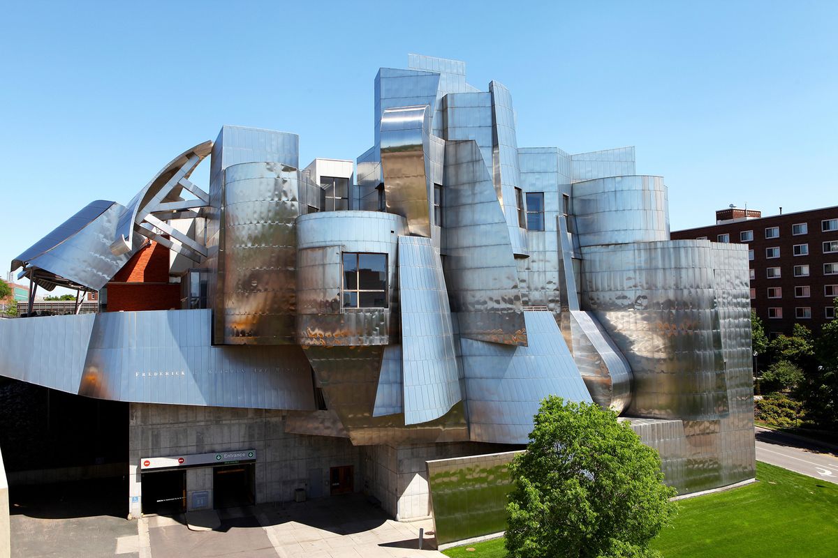 <p>At the University of Minnesota in Minneapolis, the public can visit the <a href="http://wam.umn.edu">Weisman Art Museum</a> for free. The Frank Gehry-designed structure was completed in 1993. </p>
