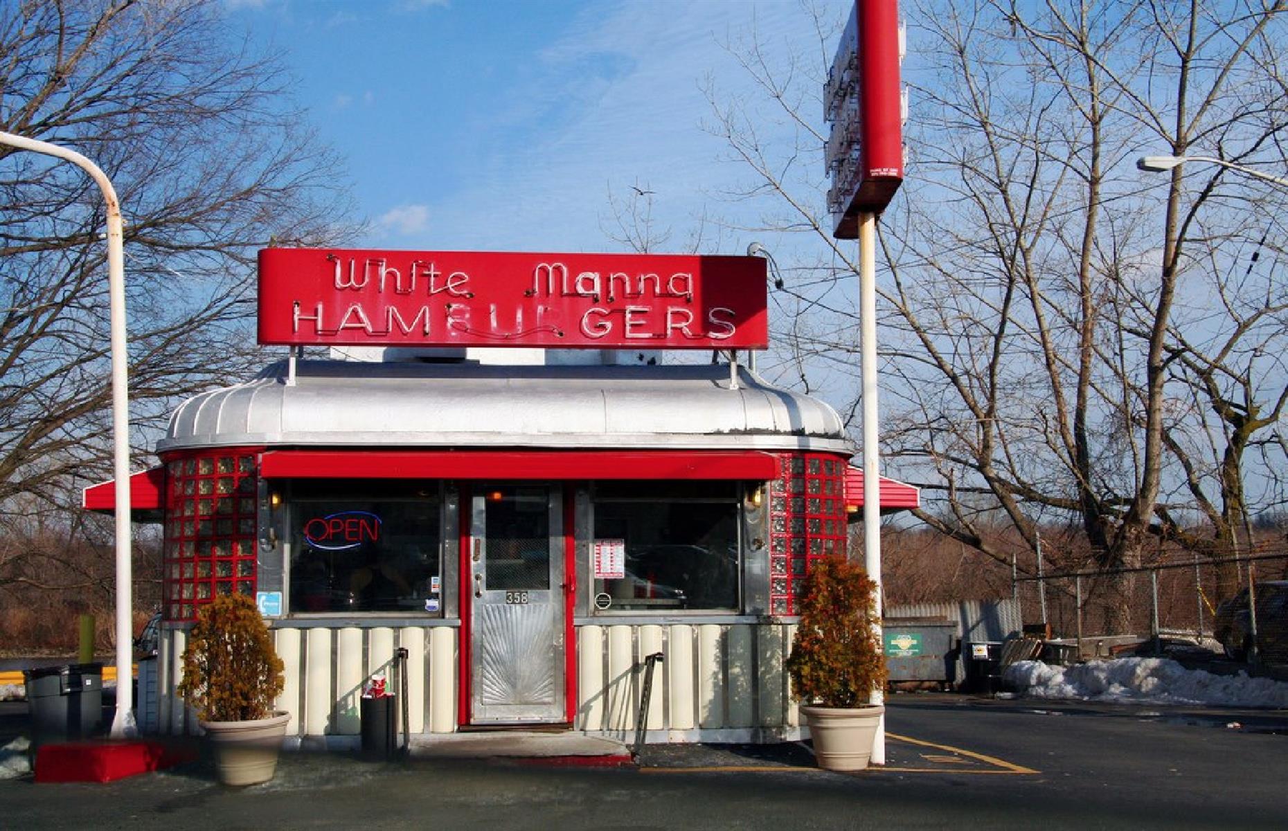 your-state-s-oldest-fast-food-restaurant-still-slings-some-of-the-best