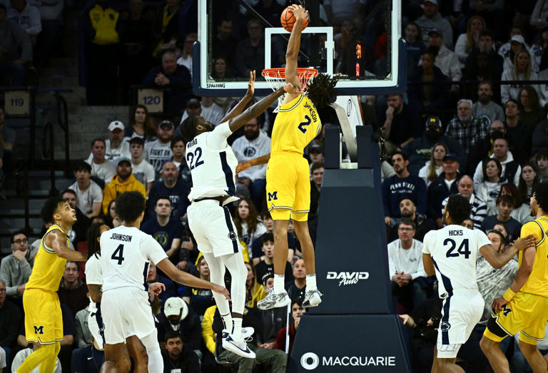 Michigan basketball rallies early, then stumbles in 88-73 loss to Illinois
