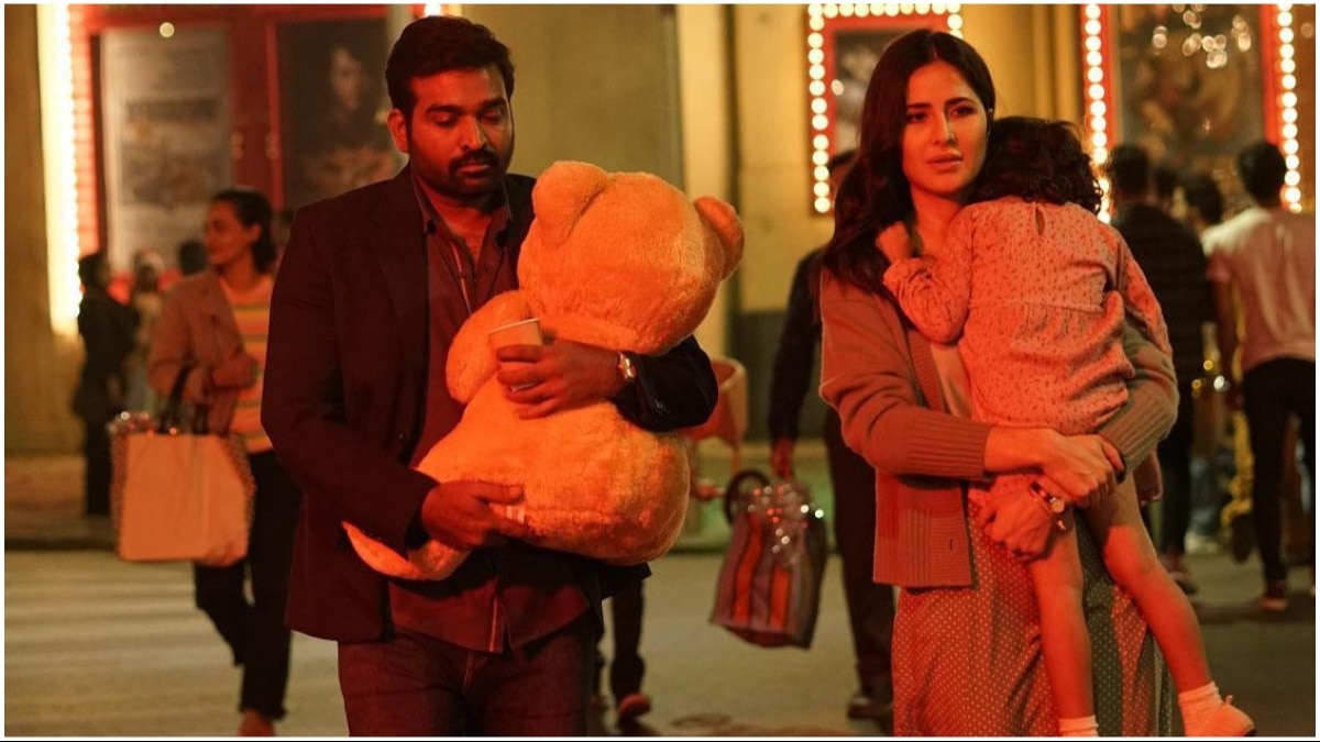 'merry christmas' box office day 7: katrina-vijay's film eyes rs 20 crore