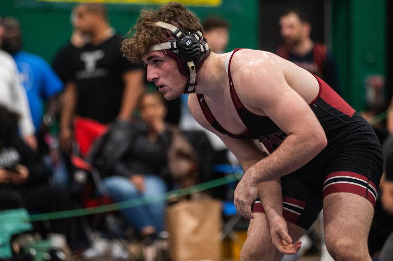 Wrestling: Fan information, tickets, FAQs for 2024 Section 1 divisional ...