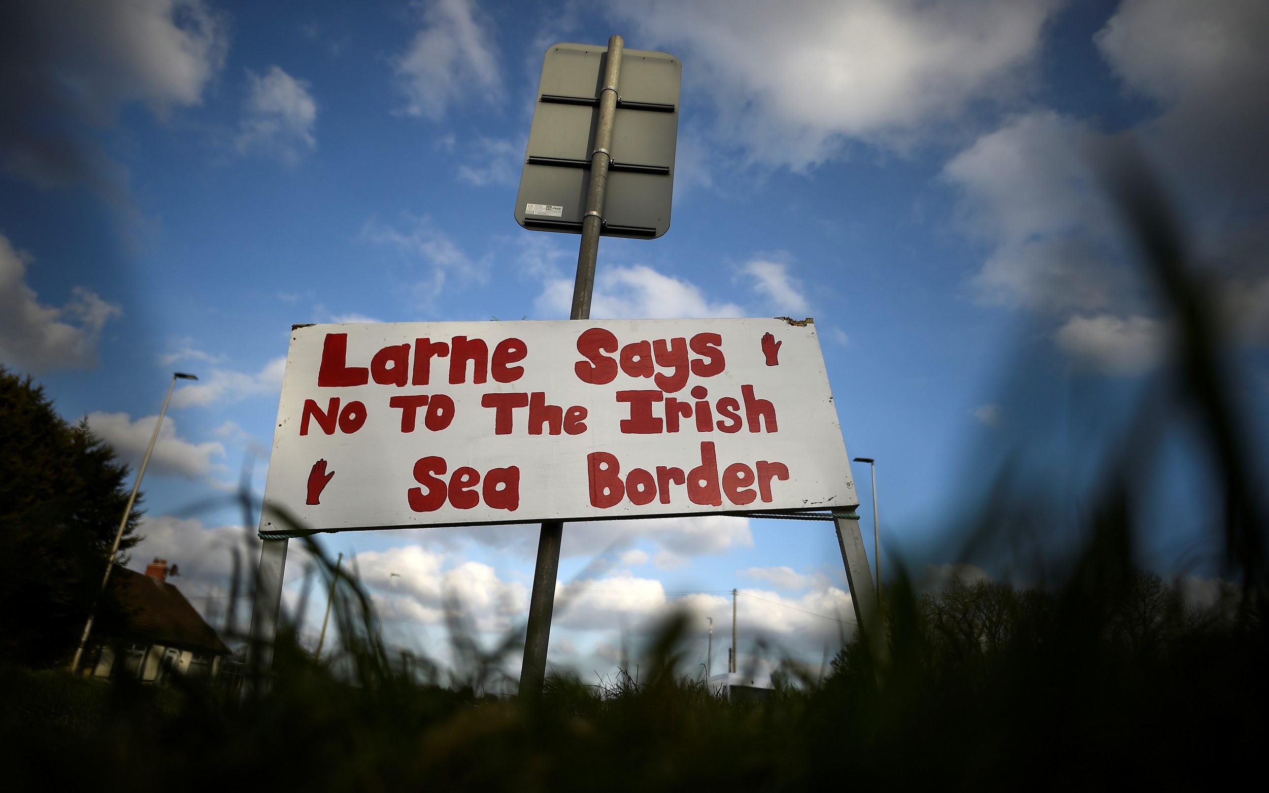 uk offers dup patriotic rebrand of irish sea border