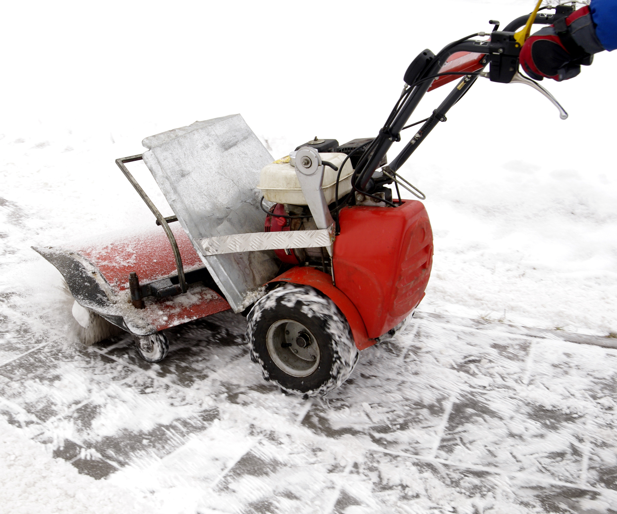 6 reasons why your snow blower won't start up and expert ways to fix