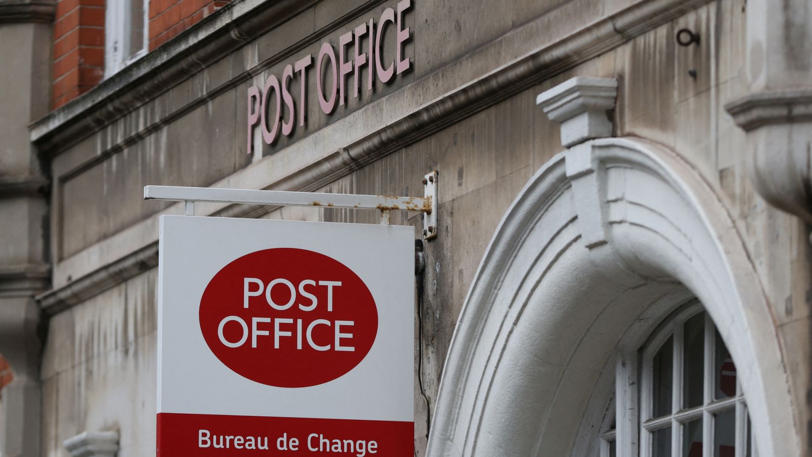 new concerns raised over second it system used by post office