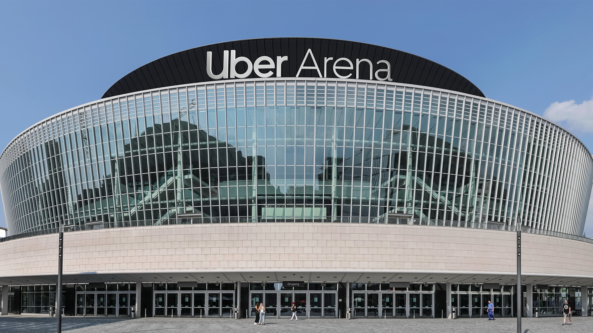 Berlin: Mercedes-Benz-Arena Wird Zur „Uber Arena“