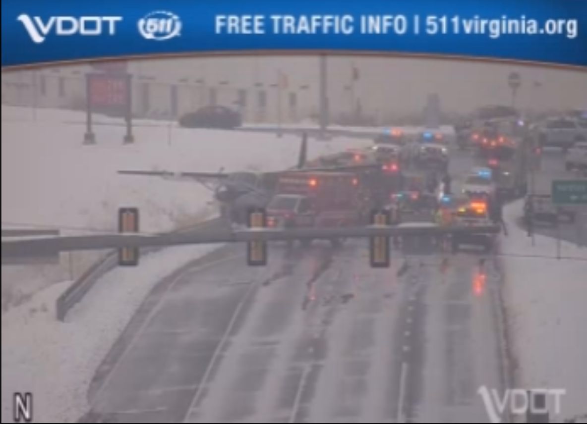 Flight Leaves Dulles Airport And Lands On Virginia Highway   BB1gXIUC.img