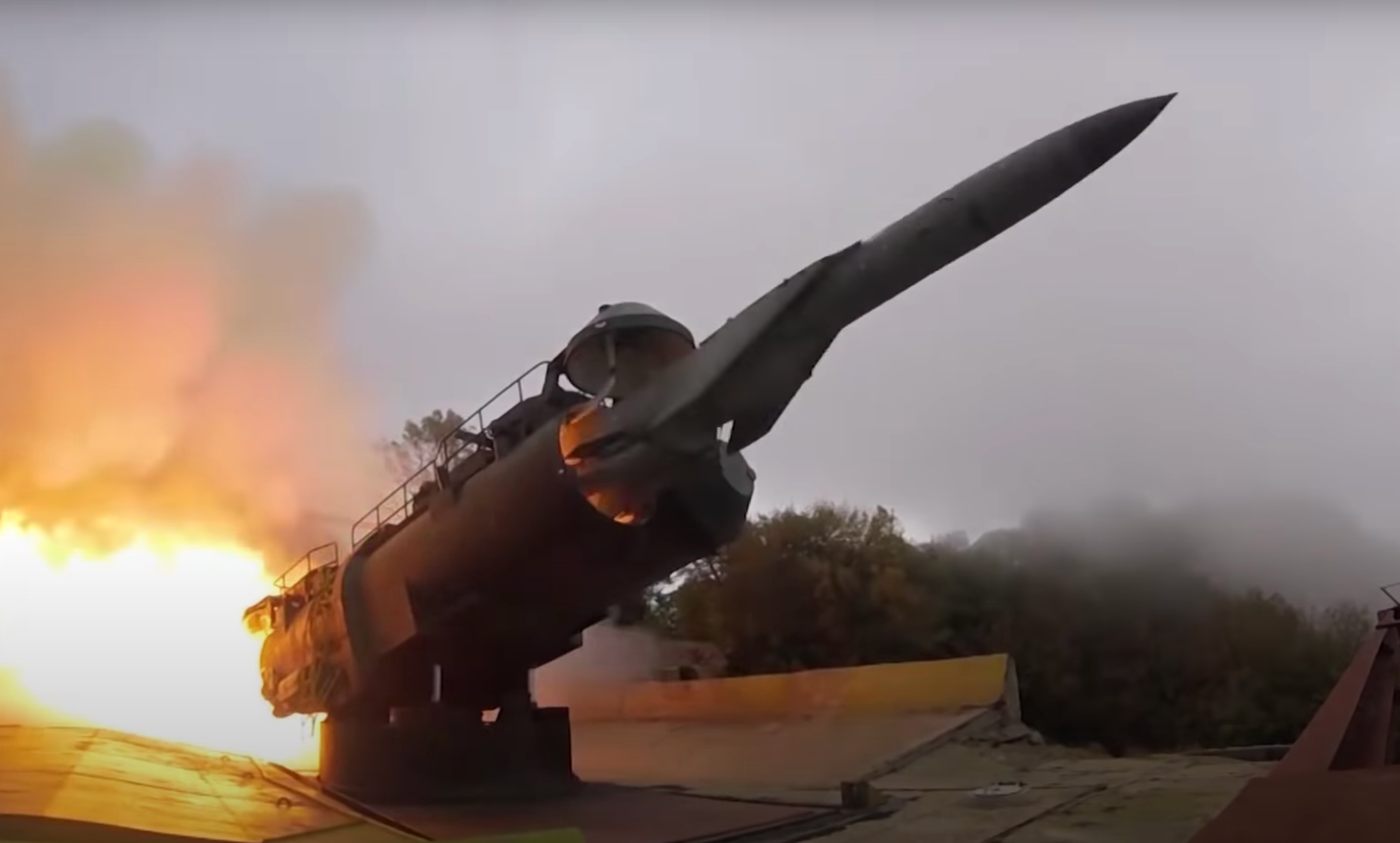russia now using giant soviet-era ground-launched anti-ship missile to attack ukraine