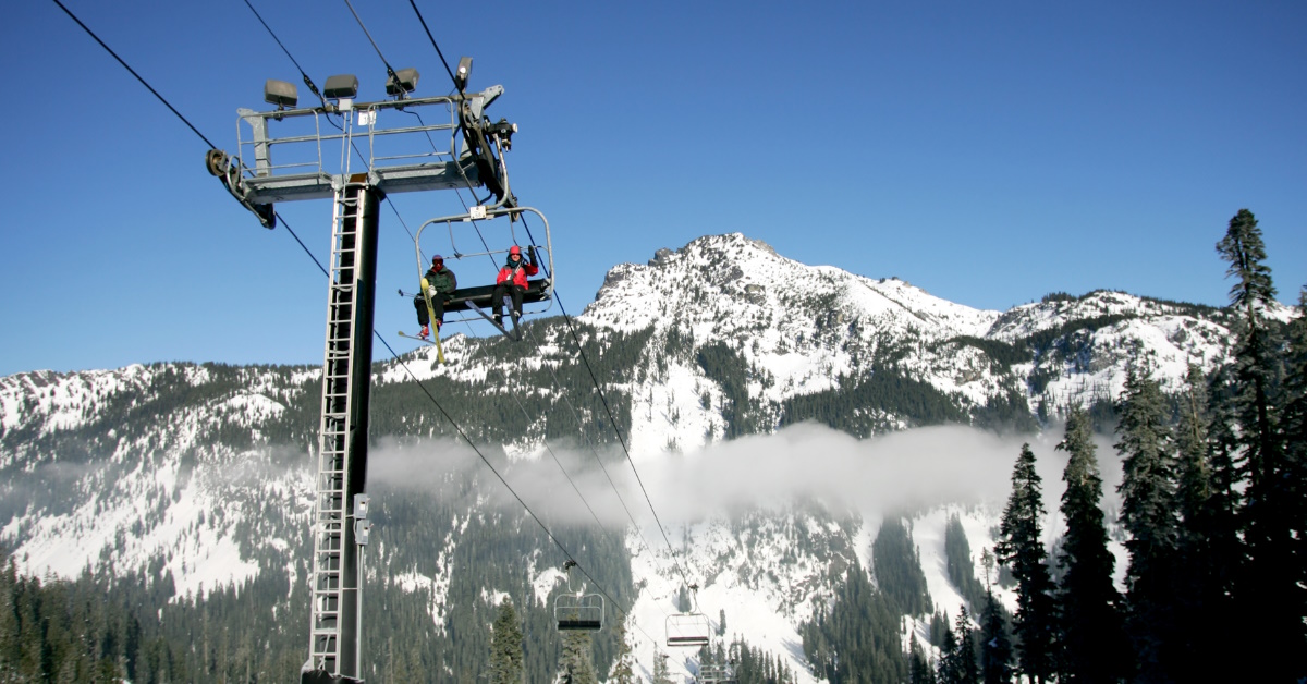 <p> Ski resorts all across the U.S. and Canada offer discounts for senior skiers and snowboarders. Some even offer free day passes for those over a certain age.  </p> <p> Shawnee Mountain in Pennsylvania, for example, offers discounts for skiers aged 65 and up and free skiing for those 70 and over.</p><p>  <a href="https://financebuzz.com/top-travel-credit-cards?utm_source=msn&utm_medium=feed&synd_slide=13&synd_postid=15700&synd_backlink_title=Earn+Points+and+Miles%3A+Find+the+best+travel+credit+card+for+nearly+free+travel&synd_backlink_position=9&synd_slug=top-travel-credit-cards"><b>Earn Points and Miles:</b> Find the best travel credit card for nearly free travel</a>  </p>