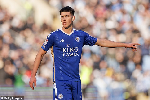 leicester stunned by chelsea recalling cesare casadei from loan spell