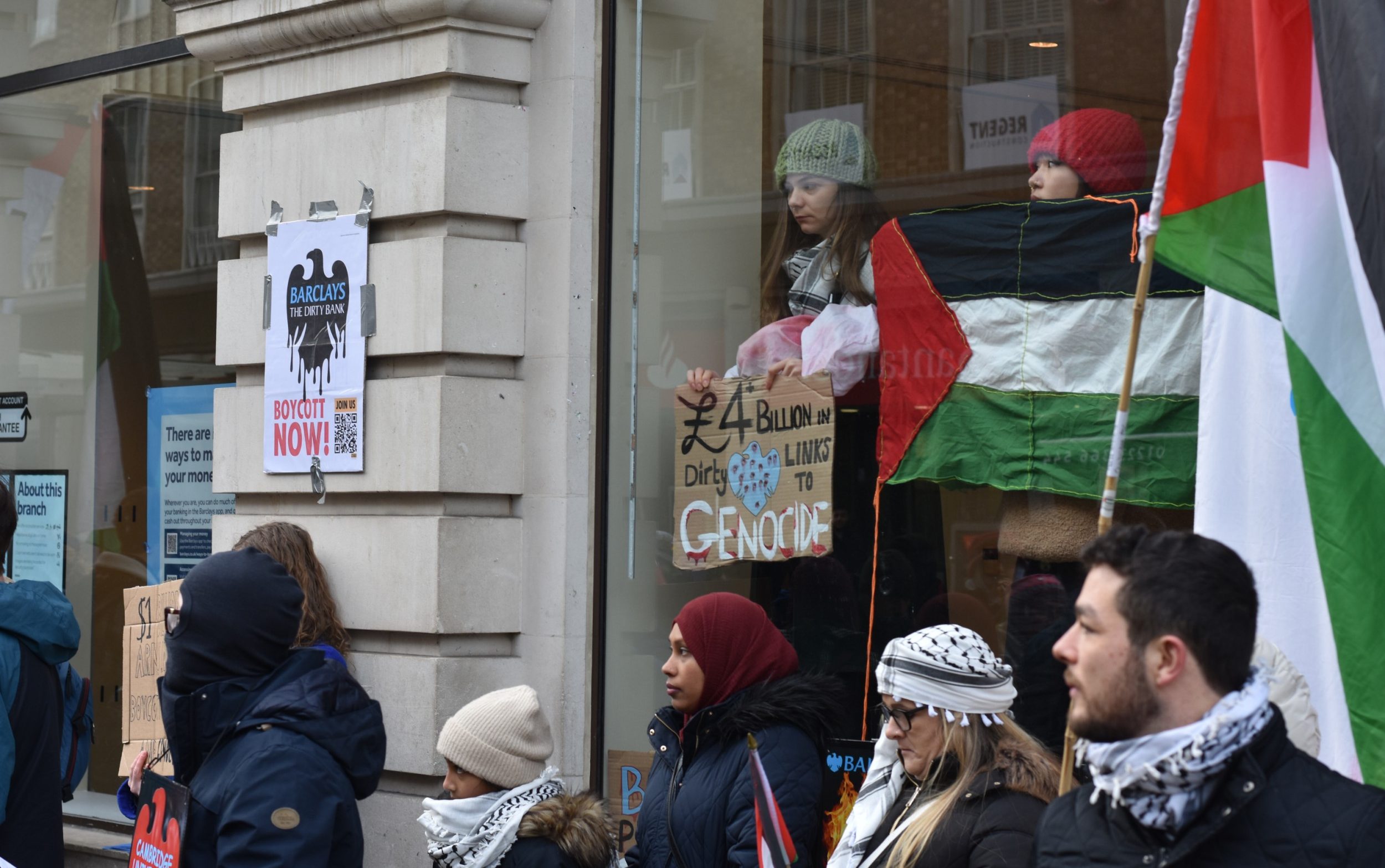 cambridge students stage ‘die-in’ at barclays bank to protest against israel and fossil fuels