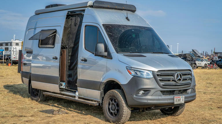 5 Reasons The Mercedes Sprinter Makes Such A Good Camper Van